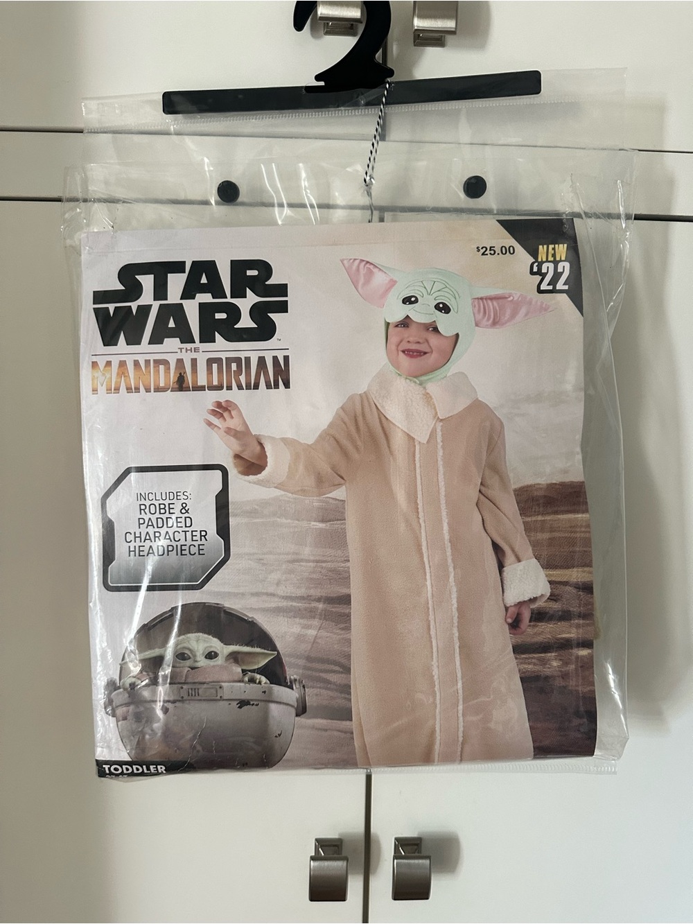 Star Wars Mandalorian Costume 3T-4T Tan with Green Headpiece NWT